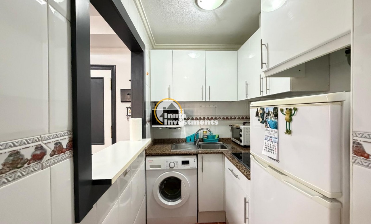 Resale - Apartment - Torrevieja - Estacion de autobuses