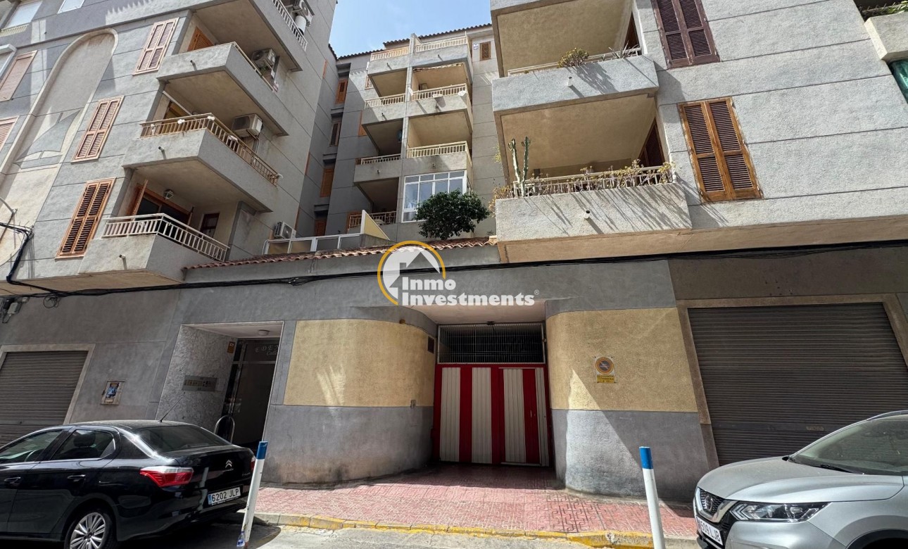 Reventa - Garaje - Torrevieja - Acequion