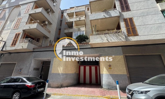 Reventa - Garaje - Torrevieja - Acequion