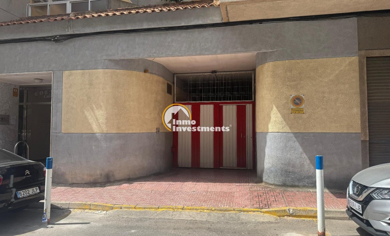 Reventa - Garaje - Torrevieja - Acequion