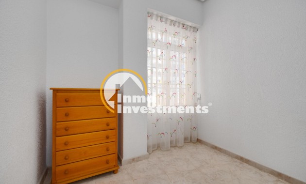 Resale - Apartment - Torrevieja - Acequion