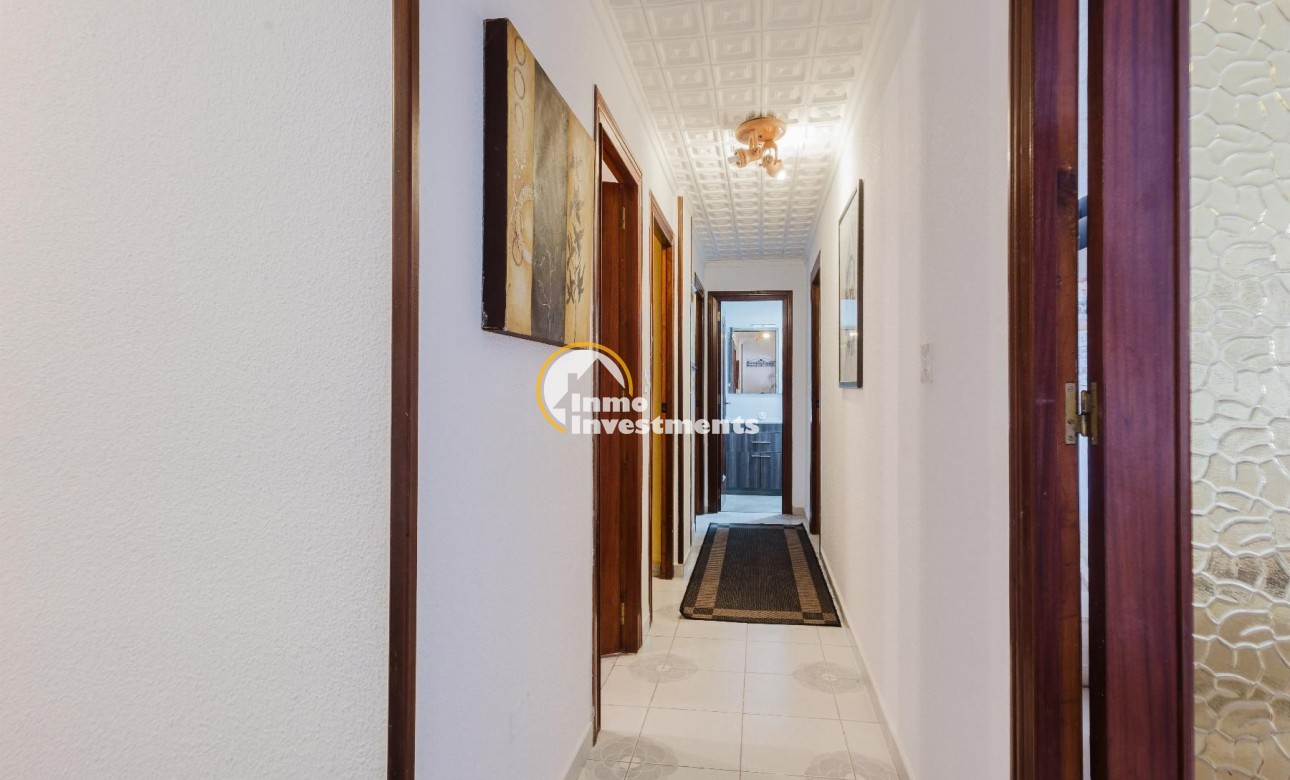 Reventa - Apartamento - Torrevieja - Acequion