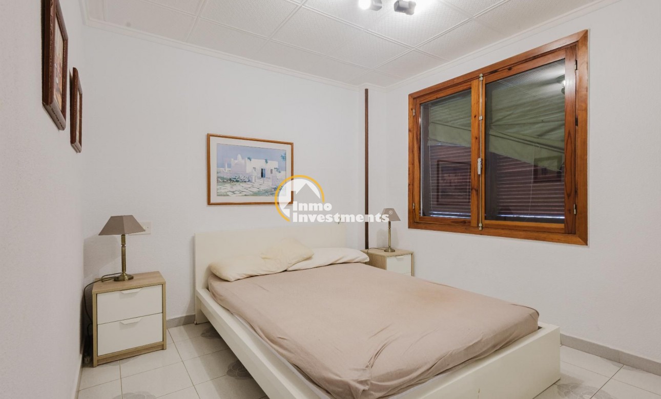 Reventa - Apartamento - Torrevieja - Acequion