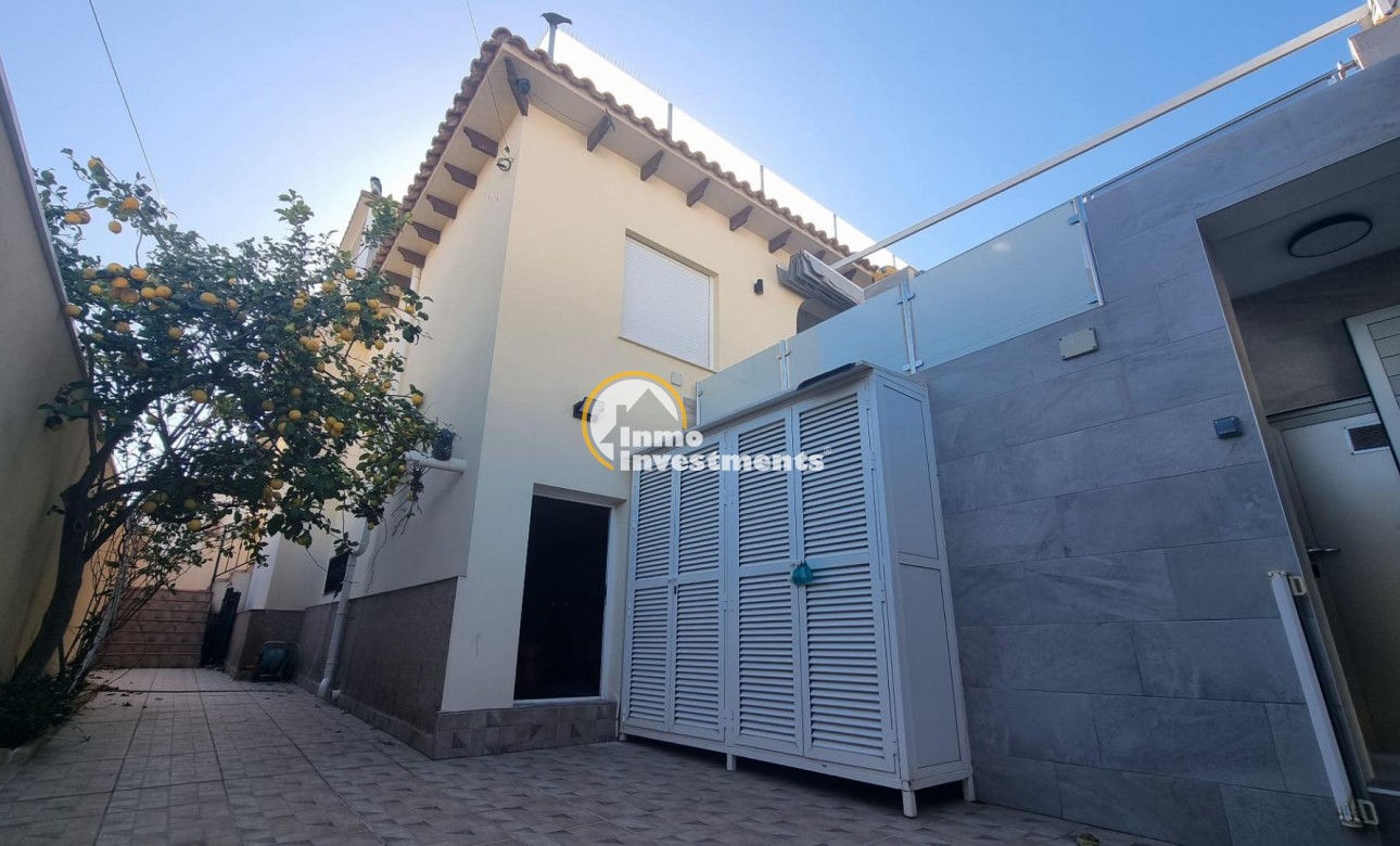 Bestaande bouw - Villa - Torrevieja - Los Balcones
