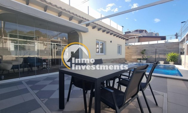 Bestaande bouw - Villa - Torrevieja - Los Balcones