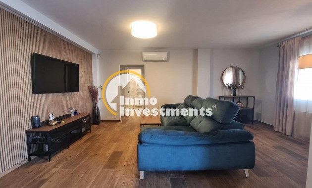 Bestaande bouw - Villa - Torrevieja - Los Balcones