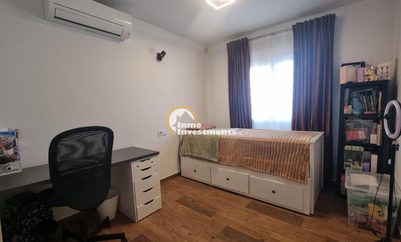 Bestaande bouw - Villa - Torrevieja - Los Balcones