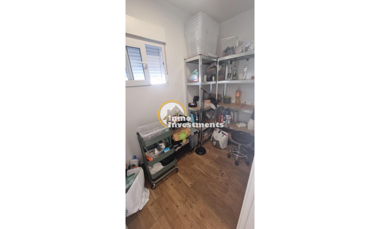 Bestaande bouw - Villa - Torrevieja - Los Balcones