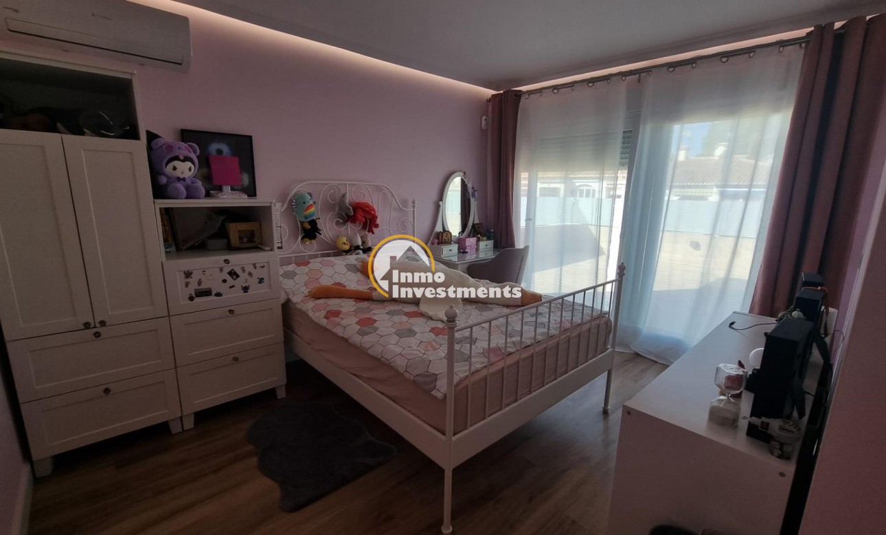 Bestaande bouw - Villa - Torrevieja - Los Balcones