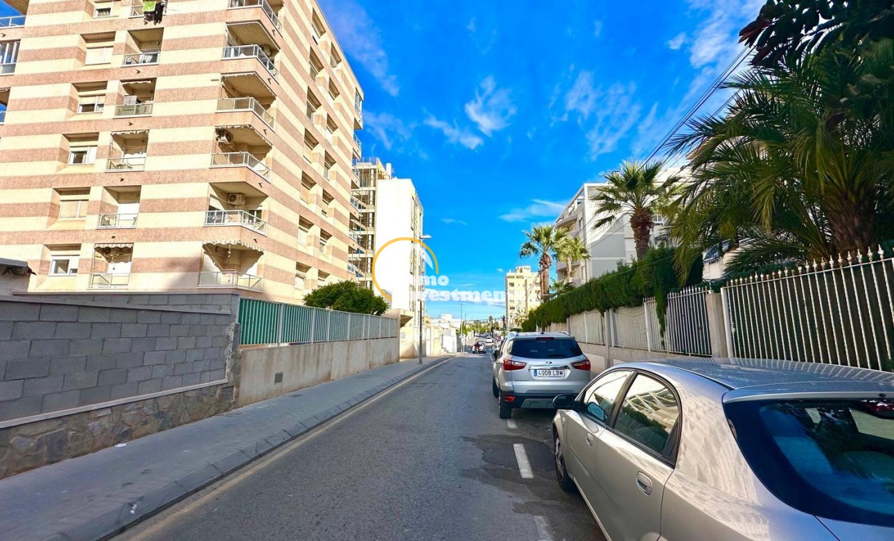 Resale - Apartment - Torrevieja - Playa del Cura