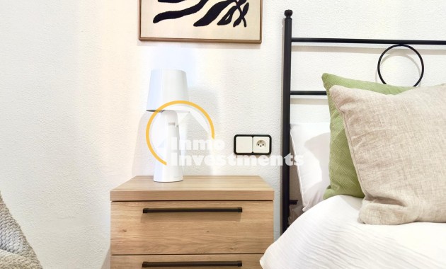 Resale - Apartment - Torrevieja - Playa del Cura