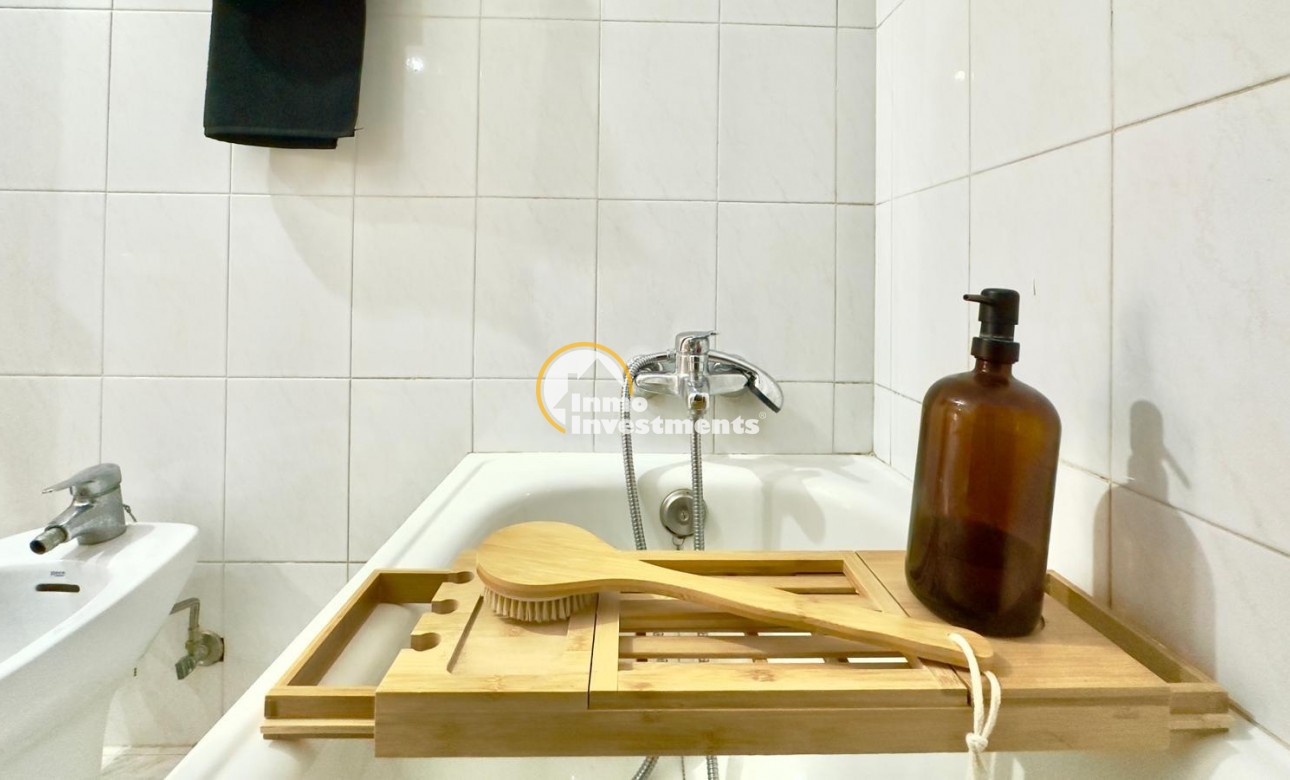 Resale - Apartment - Torrevieja - Playa del Cura