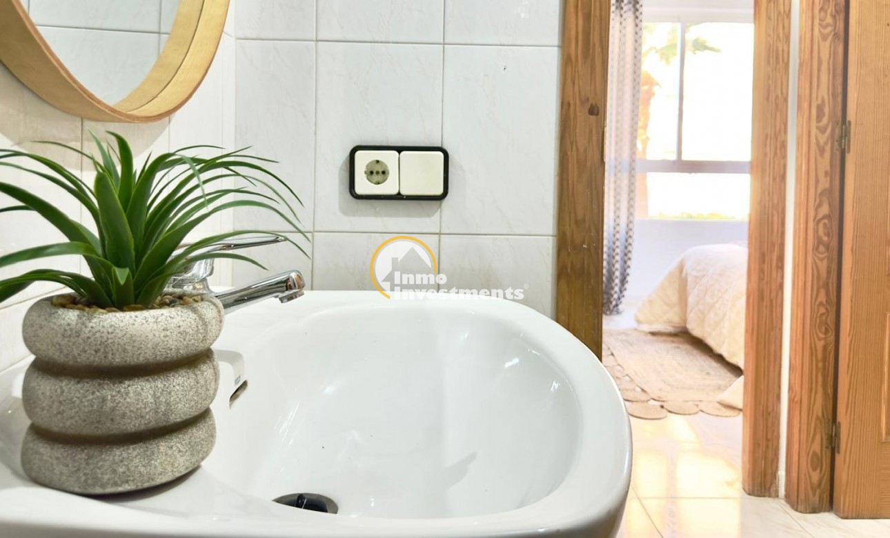 Resale - Apartment - Torrevieja - Playa del Cura