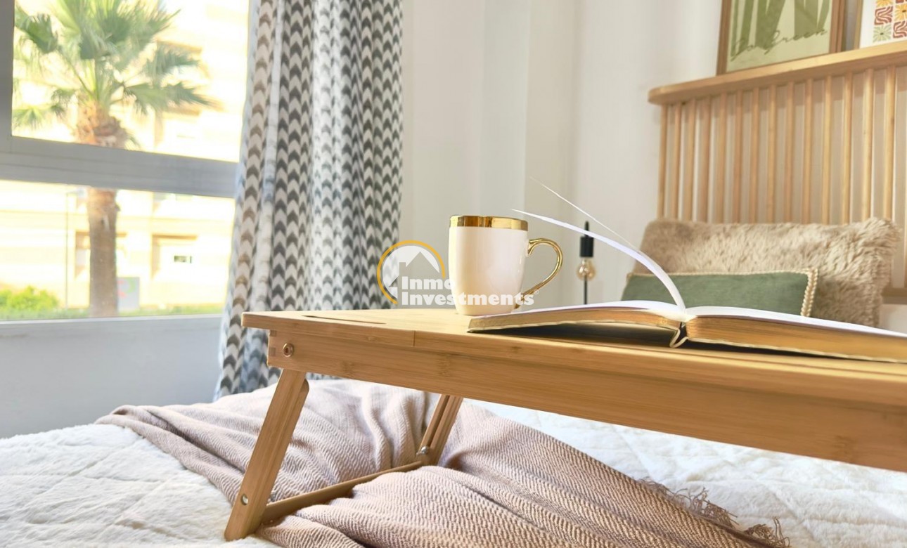 Resale - Apartment - Torrevieja - Playa del Cura