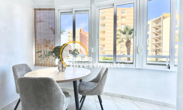Resale - Apartment - Torrevieja - Playa del Cura