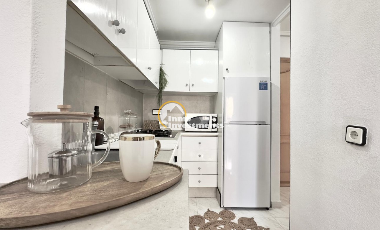 Resale - Apartment - Torrevieja - Playa del Cura