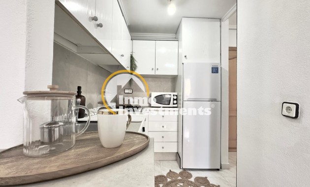 Resale - Apartment - Torrevieja - Playa del Cura
