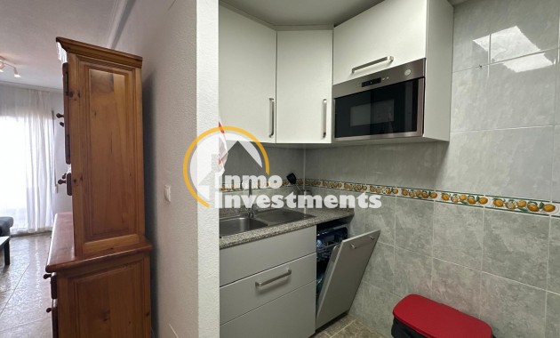 Resale - Apartment - Torrevieja - Estacion de autobuses