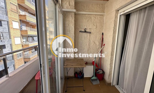 Resale - Apartment - Torrevieja - Estacion de autobuses
