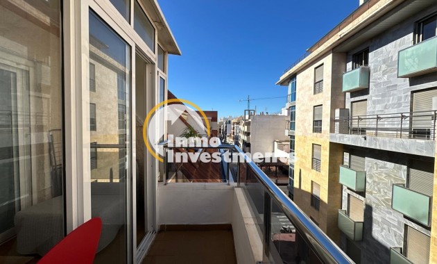 Resale - Apartment - Torrevieja - Estacion de autobuses