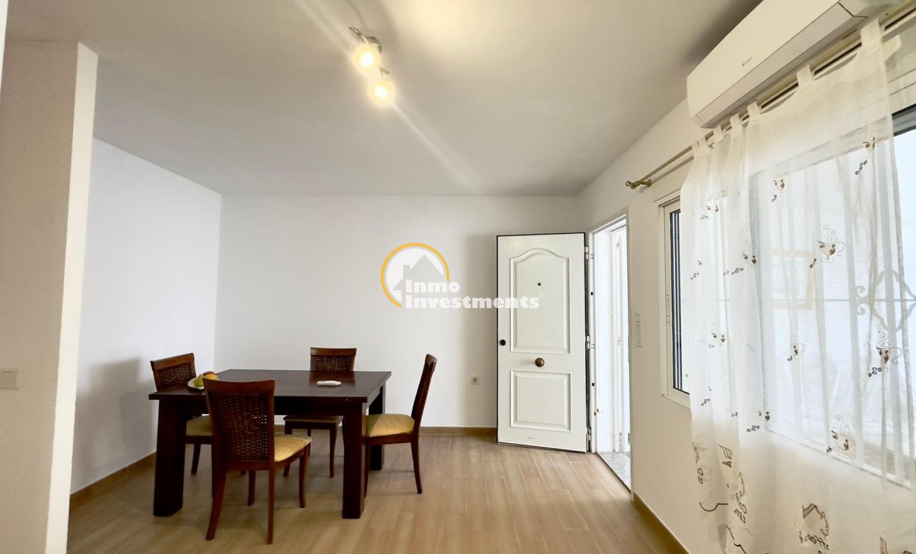 Resale - Bungalow - Torrevieja - El Limonar