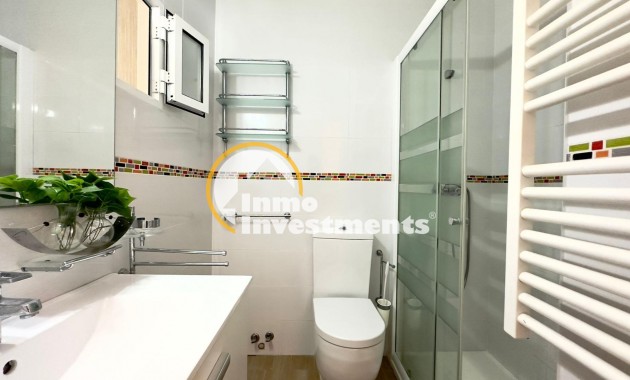 Resale - Bungalow - Torrevieja - El Limonar