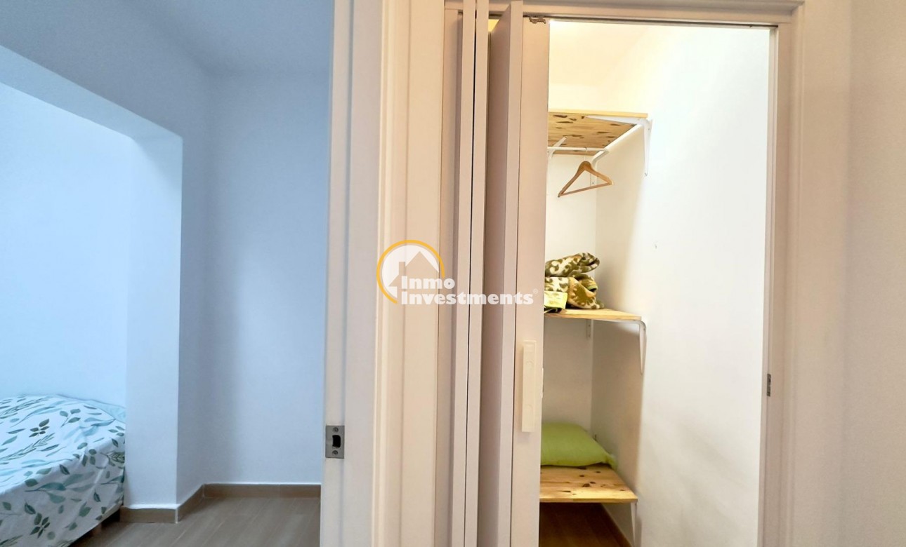 Resale - Bungalow - Torrevieja - El Limonar