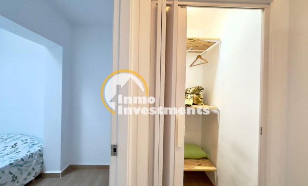 Resale - Bungalow - Torrevieja - El Limonar