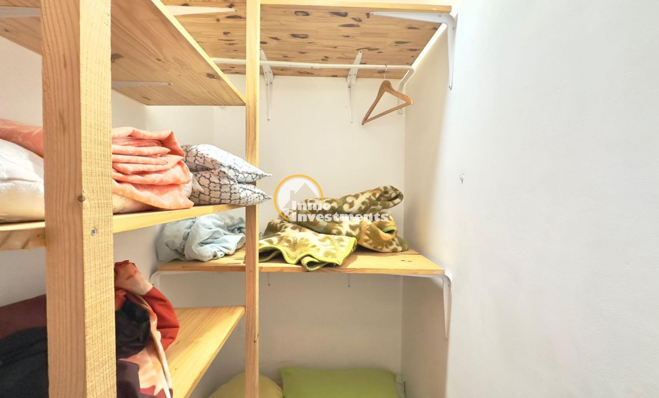 Resale - Bungalow - Torrevieja - El Limonar