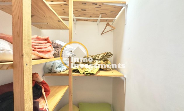 Resale - Bungalow - Torrevieja - El Limonar