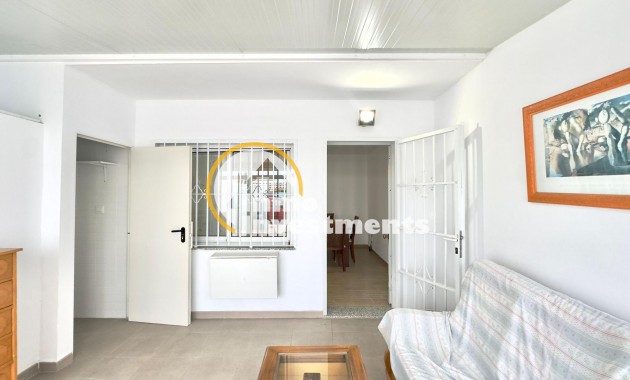 Resale - Bungalow - Torrevieja - El Limonar