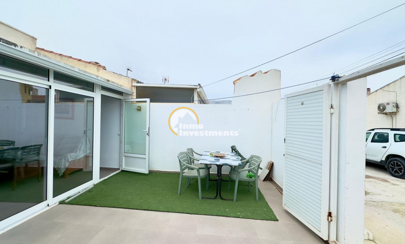 Resale - Bungalow - Torrevieja - El Limonar