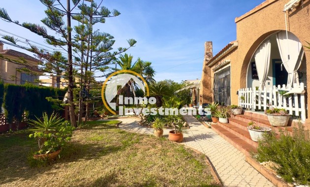 Till salu - Villa - Torrevieja - Torreblanca