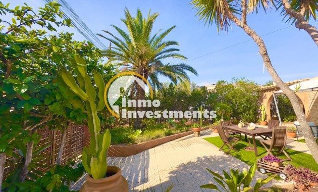 Till salu - Villa - Torrevieja - Torreblanca