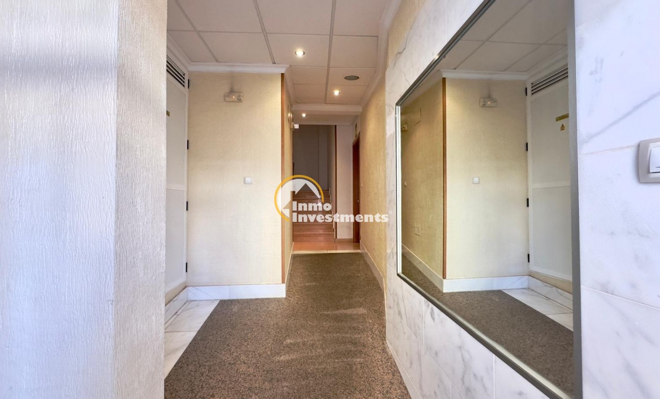 Resale - Apartment - Torrevieja