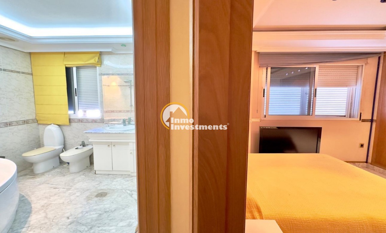 Reventa - Ático - Torrevieja - Centro