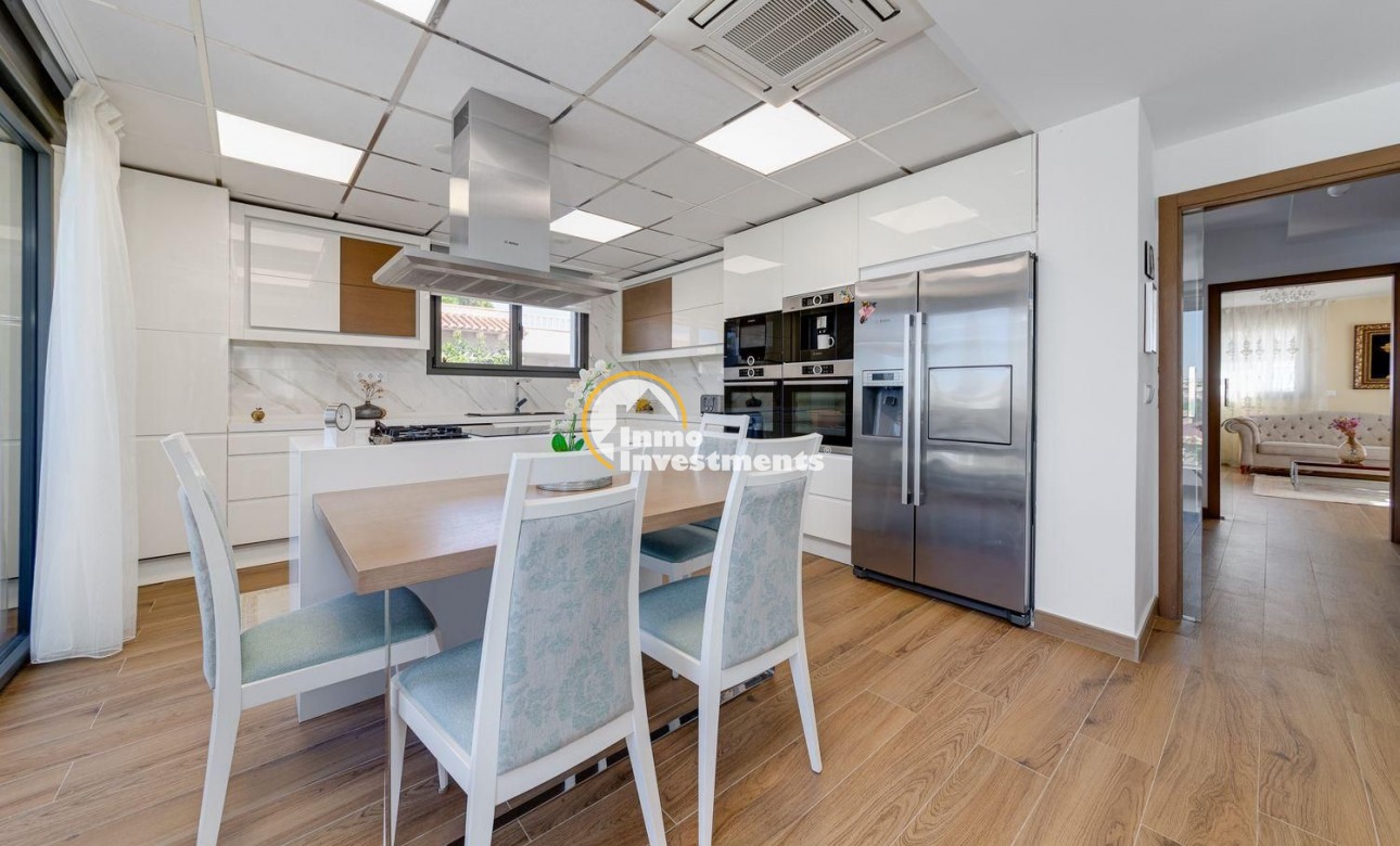 Bestaande bouw - Villa - Torrevieja - Miramar - Torre del Moro