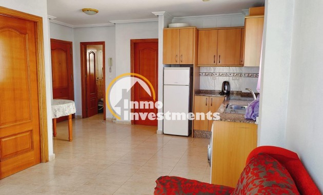 Reventa - Apartamento - Torrevieja - Aguas Nuevas