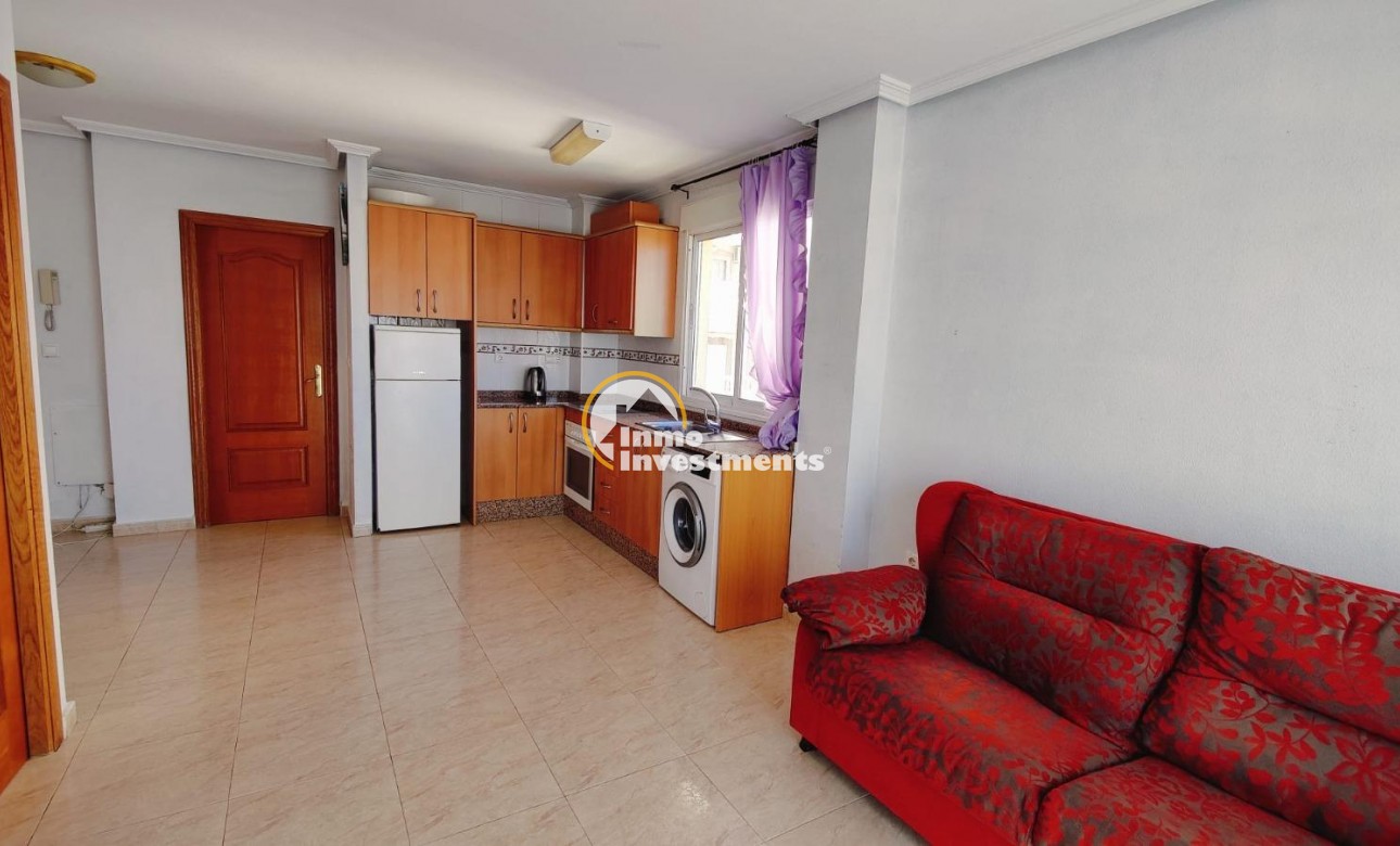 Reventa - Apartamento - Torrevieja - Aguas Nuevas