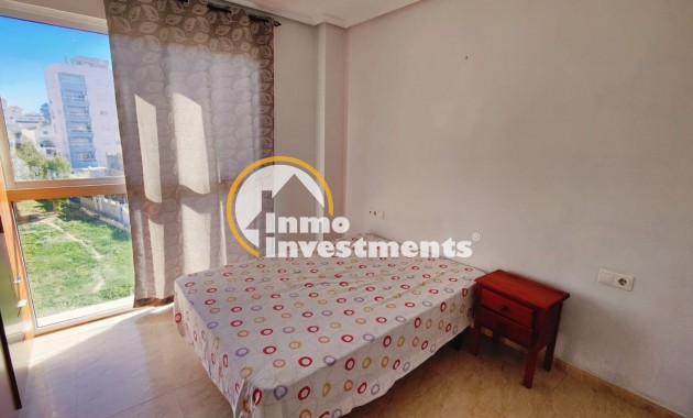 Reventa - Apartamento - Torrevieja - Aguas Nuevas