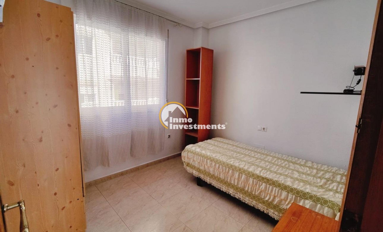Reventa - Apartamento - Torrevieja - Aguas Nuevas