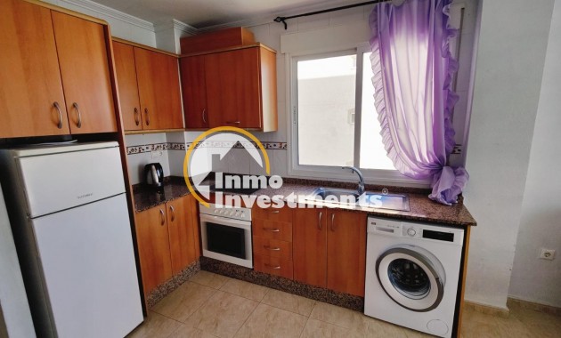 Reventa - Apartamento - Torrevieja - Aguas Nuevas