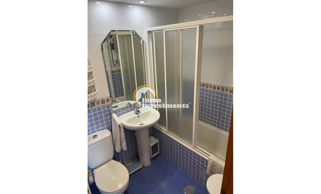 Reventa - Apartamento - Orihuela Costa - Campoamor