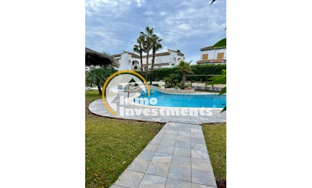 Reventa - Estudio - Torrevieja - La Mata