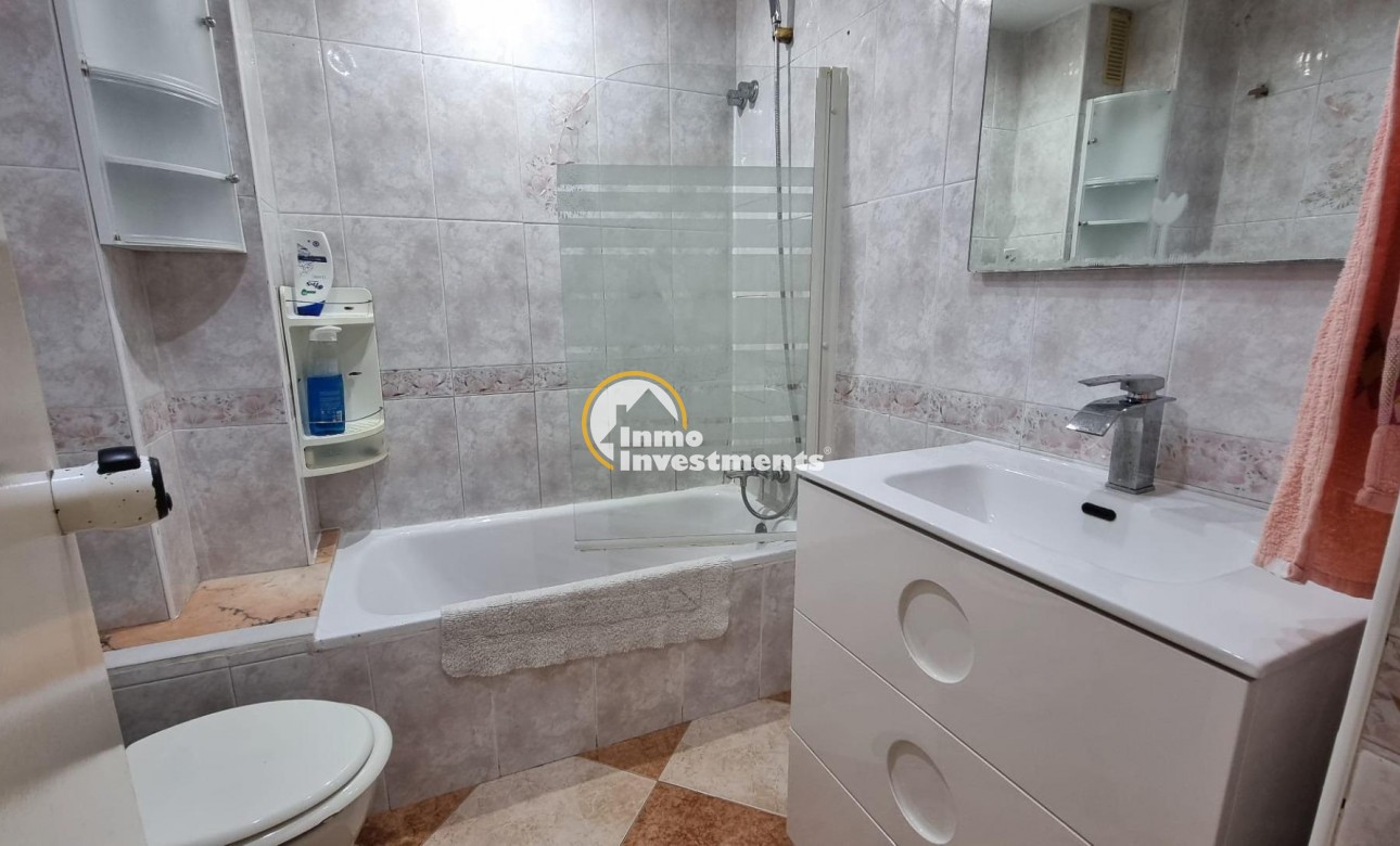 Reventa - Apartamento - Torrevieja - Acequion