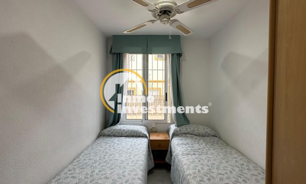 Resale - Bungalow - Orihuela Costa - Playa Flamenca