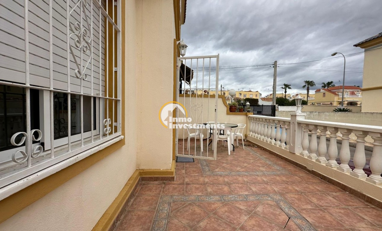 Resale - Bungalow - Orihuela Costa - Playa Flamenca
