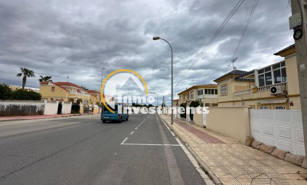 Resale - Bungalow - Orihuela Costa - Playa Flamenca