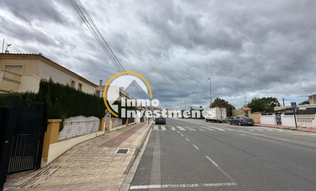 Resale - Bungalow - Orihuela Costa - Playa Flamenca