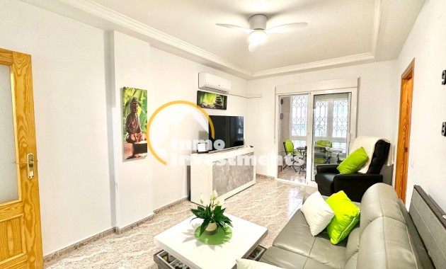 Reventa - Apartamento - Torrevieja - Centro